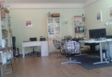 Negozio con parcheggio